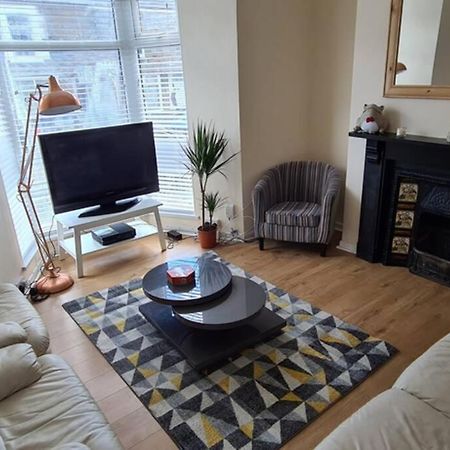 Swansea City Centre Townhouse ภายนอก รูปภาพ